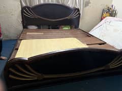 Wood bed