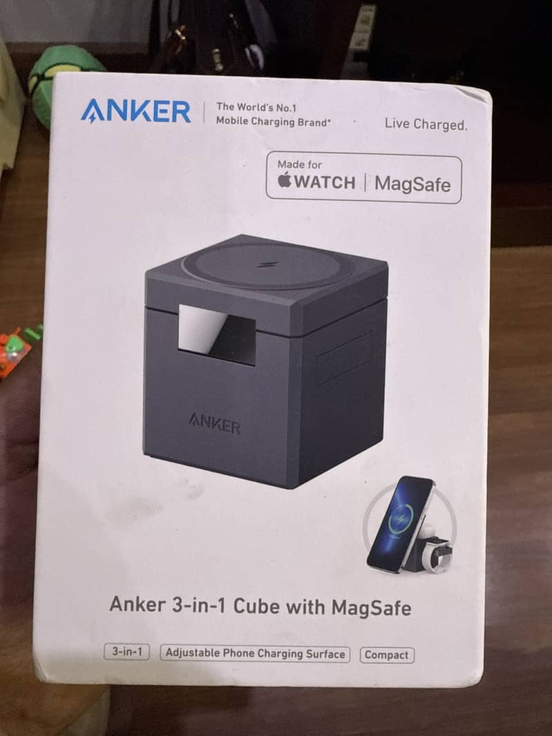 Anker 3-in-1 Cube with MagSafe 0