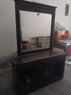 dressing table