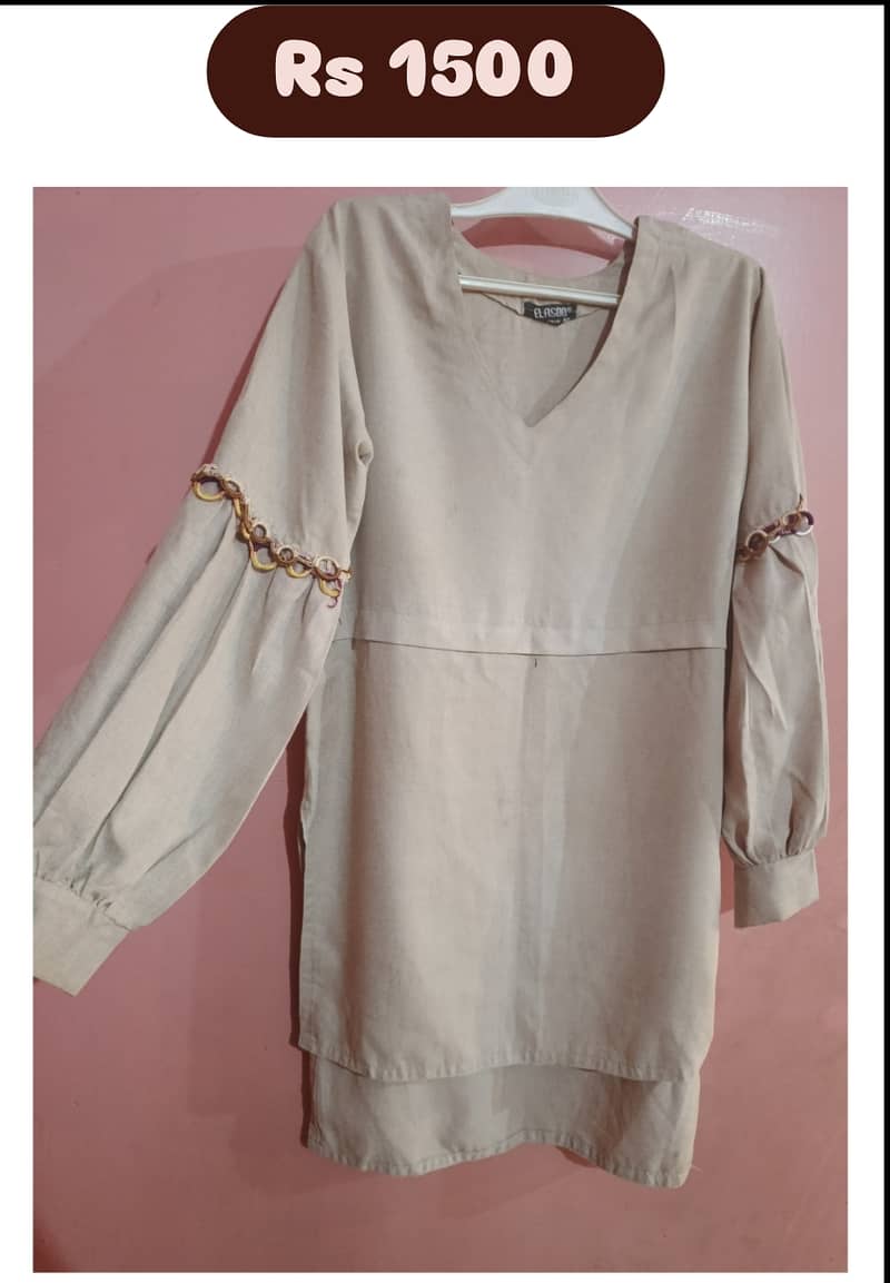 if you want preloved clothes bundle in reasonable price so message me 1
