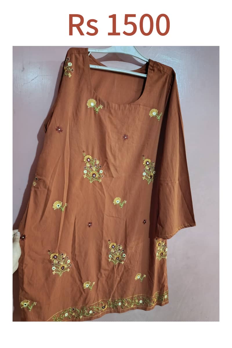 if you want preloved clothes bundle in reasonable price so message me 10