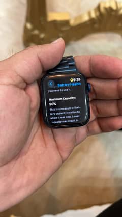 Series 6 44 mm blue colour