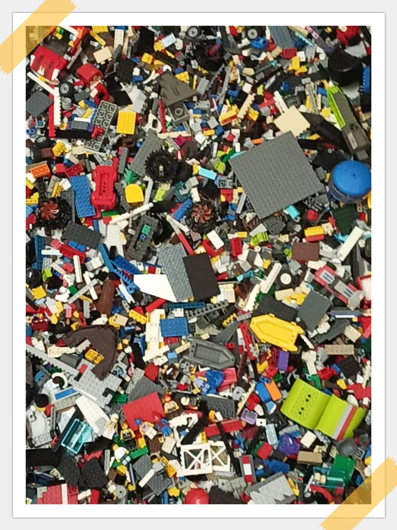 LEGO Educational Blocks Random Bulk with accessories n Minifigure's 1