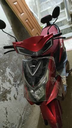electric scooty