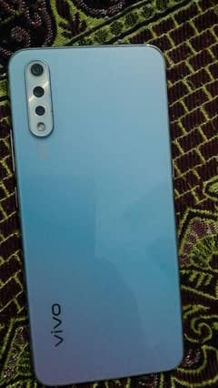 Vivo s1