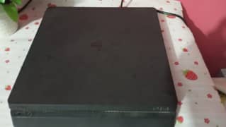 PS4 with 2 Controllers