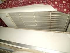Dawlance 1.5 Ton AC For Sell.