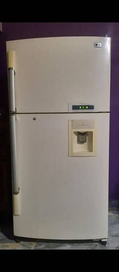 LG 22.955 CF