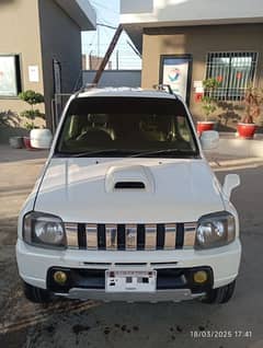 Suzuki Jimny 2011