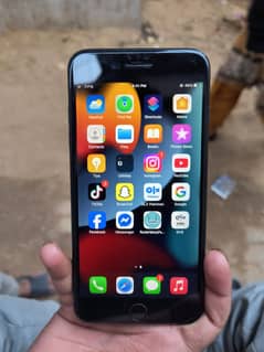 iPhone 7 plus 128gb official pta approved