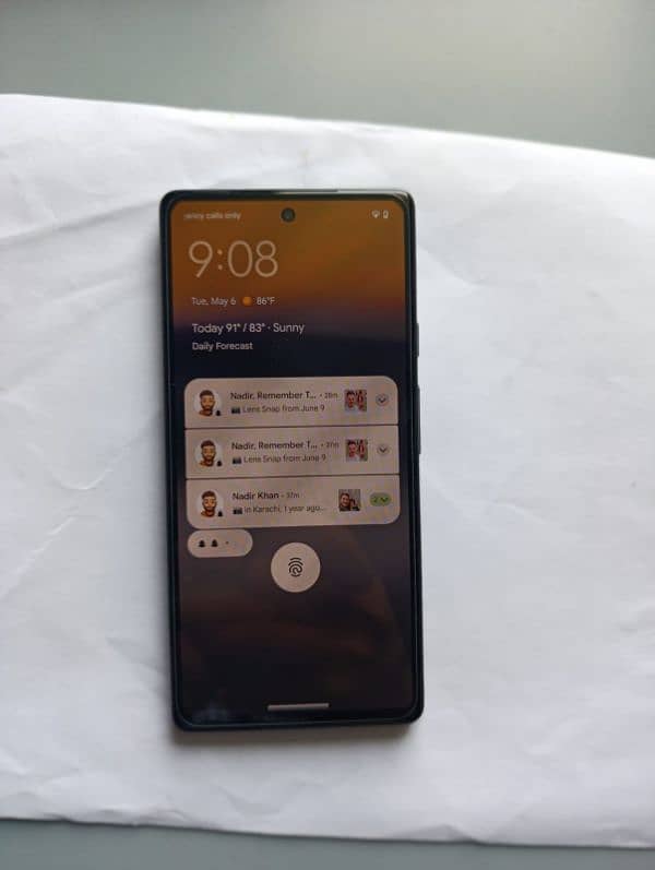 Google Pixel 6 New Condition 10/10 5