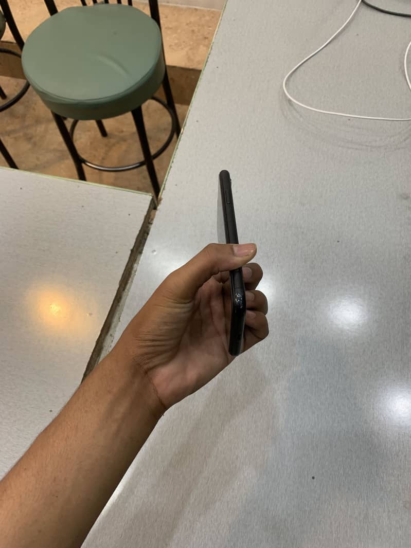 Iphone XR PTA Approve Dual Sime 3