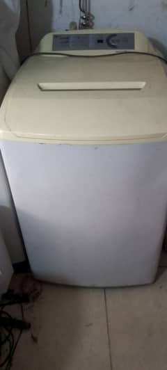LG 10 kg,top load automatic washing machine