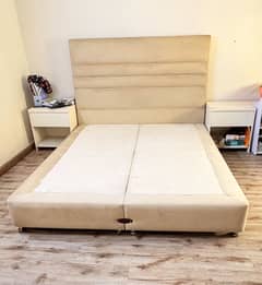 King size bed AND other bedroom furniture items