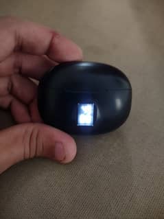 earbuds