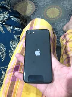 iPhone SE non PTA all okay call me 03229061387