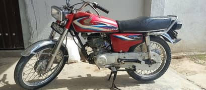 125