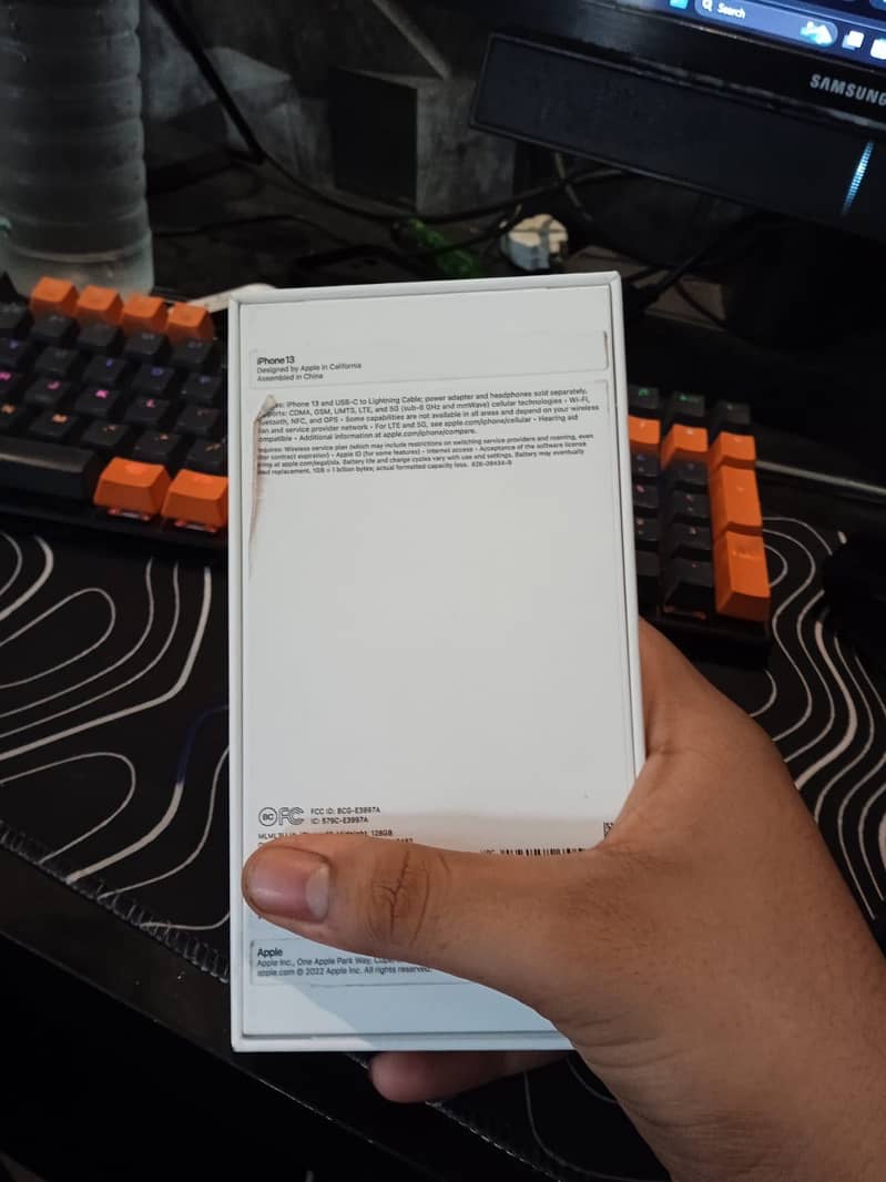 i phone 13 Open Box 2 days used only 5