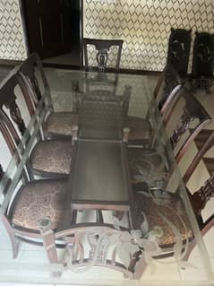 Wooden dinning table with chairs for sale