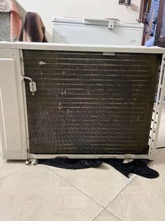 1.5 ton Dawlance inverter
