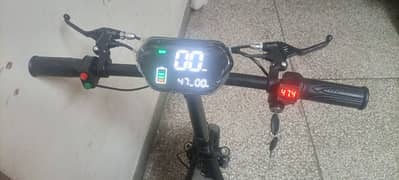 Electric scooty