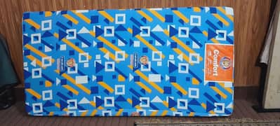 2 piece dura mattress size 72 ×36 . . . . inch 4. . . . . . 4 years warranty