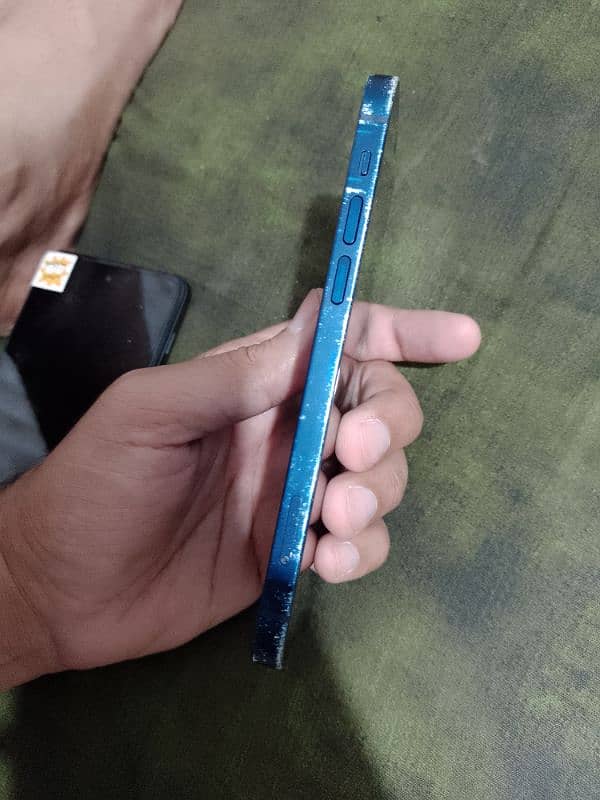 iphone 12 orignal all ok faceid failed minor ruff condition 1