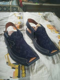 man peshaweri khri (sandle)