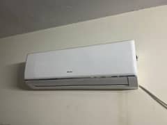 Gree 1 ton Split
