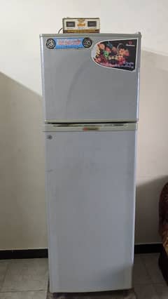 Dawlance Fridge Model 9170 Medium size