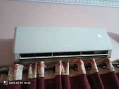 gree split inventer 1 ton