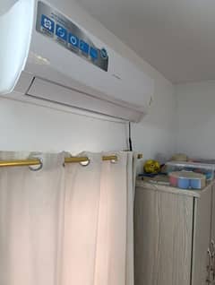 Aux daikool 1.5 ton full DC inverter split air conditioner