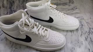 Nike original shoes urgent sale