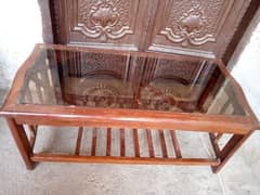 solid wooden tabel