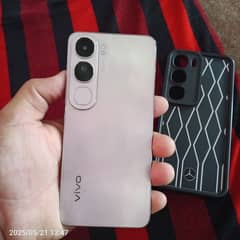 Vivo Y200.8+8 256 10 By 10 Exchange Possible with Gaming Ipad