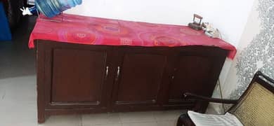 Table with Cabnet