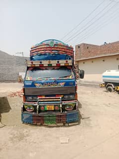 Mazda foji frame 3500cc 6 nati 16 foot body  for sale location Lahore