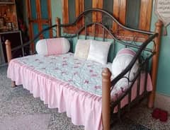 Divan For Sale