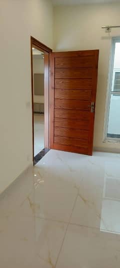 10 Marla Brand New House For Rent