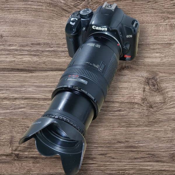 Canon nikon Dslr camera available, call or Whatsapp 03032874479 4