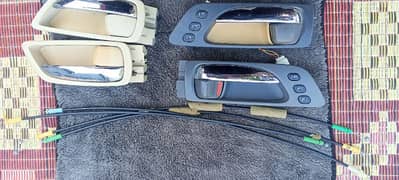 doop handle and mirror buttons