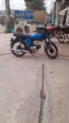 latter hi ha Jo sath ata ha is model k