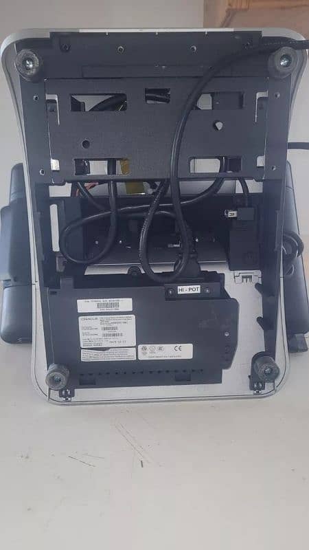 POS Machine Oracle Micros WorkStation 6 All In One System 2