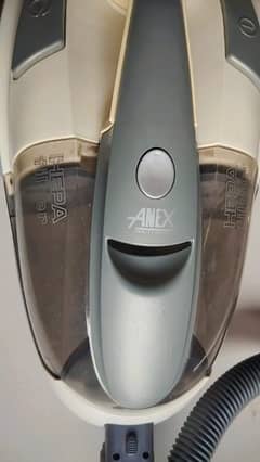 Vacuum cleaner