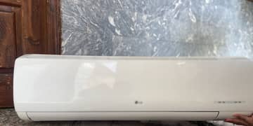 Lg 1.5 ton AC in excellent working condition
