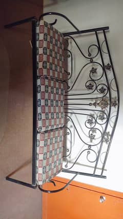 Durable Iron Sofa Set with Center Table – Excellent Condition
