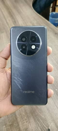 realme