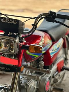 2023-24 Model Bike - Lush Condition - All Docs Clear
