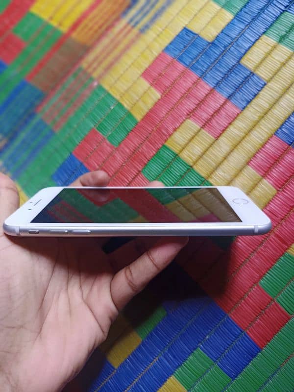 iphone 8plus Non pta 64gb Side button not working 16