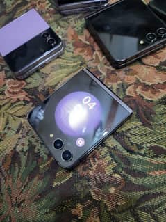 Samsung zfilp 5 serious buyers contact on 03091277721
